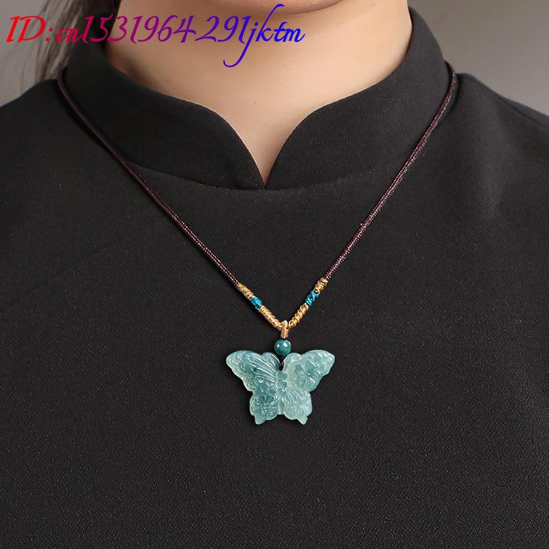 Colar com Pingente de Borbolet - Necklaces avaliação e preço