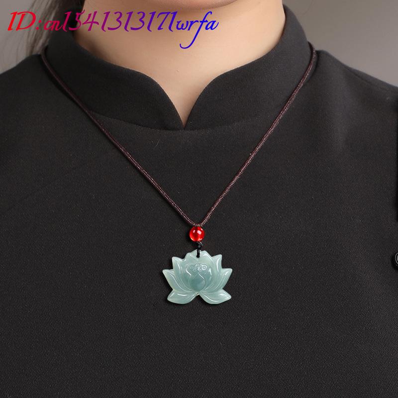 Myanmar jadeite lótus pingente - Necklaces avaliação e preço